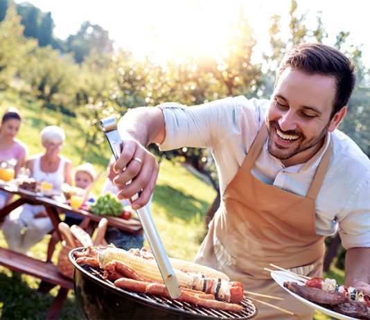 Mit einer guten Ausrüstung und Top Grillzubehör macht das Grillen noch mehr Freude.