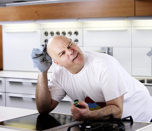 Für das Sauberhalten von Edelstahl-Elementen gibt es ein paar Kniffe, die Sie beachten sollten...