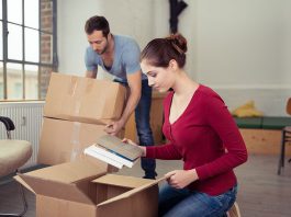 Umzug mit einer Spedition: Diese Dinge müssen Sie beachten Selber schleppen oder die Profis kommen lassen? Das fragen sich viele, die mit einem Umzug konfrontiert sind.